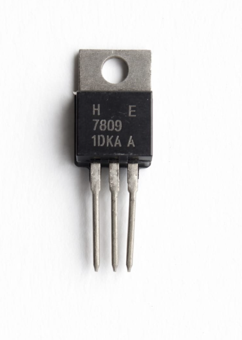 A6 7809 Voltage Regulator IC (9V Output) – TO-220 Package | 1A Linear Voltage Regulator | Stable DC Power Supply