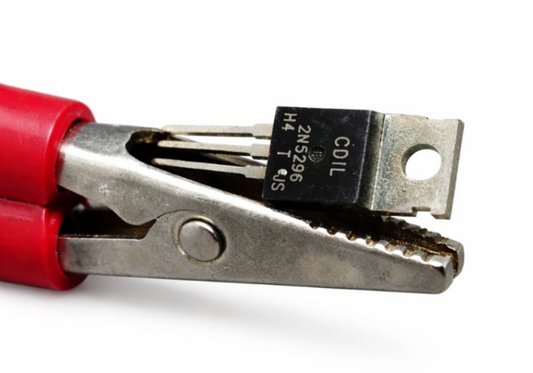 A10 2N5296 Power Transistor | NPN High Voltage Transistor | TO-220 Package | Audio Amplifier & Power Applications