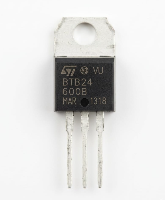 A287 STMicroelectronics BTB24-600B Standard Triac, 600V 25A, TO-220AB, High Power AC Switching